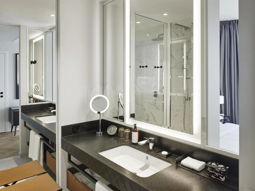 Chambre Lits Jumeaux – photo 1